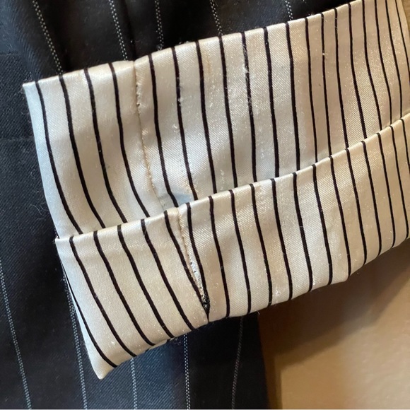 BILLABONG DESIGNERSCLOSET Pin Stripe 3/4  Sleeve Blazer Size-Medium - Picture 10 of 10